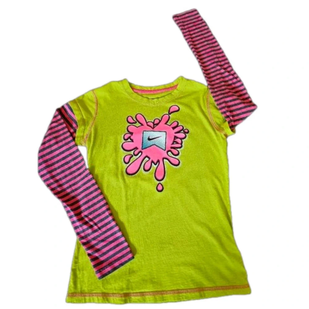 6/20 Nike Long Sleeve Splatter Design Tee Size L ( Big Girl )
